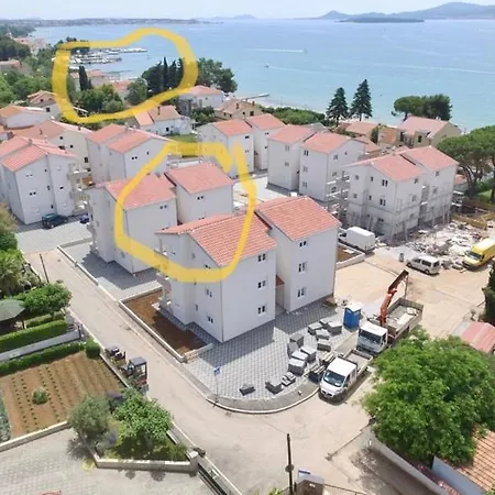 Turquoise Unit 1 Daire Sveti Filip i Jakov