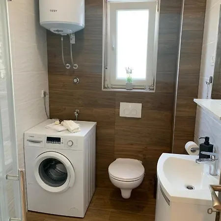 Turquoise Unit 1 Daire Sveti Filip i Jakov